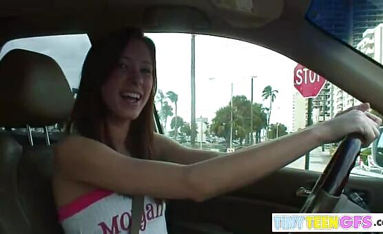 BrookeSkye with lesbian friend rubbing snatch at car closeup